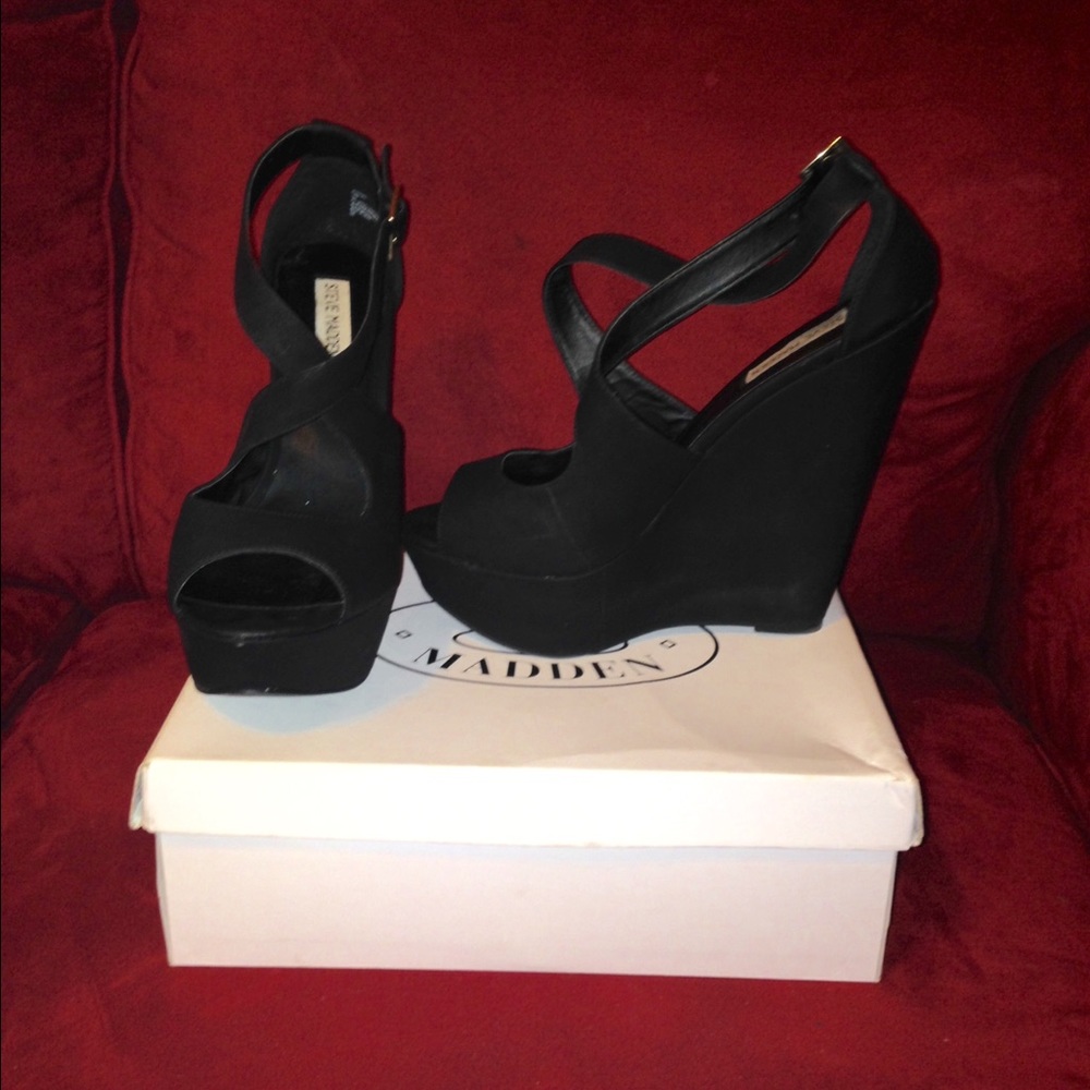 COPY - Black wedge shoes..."used"